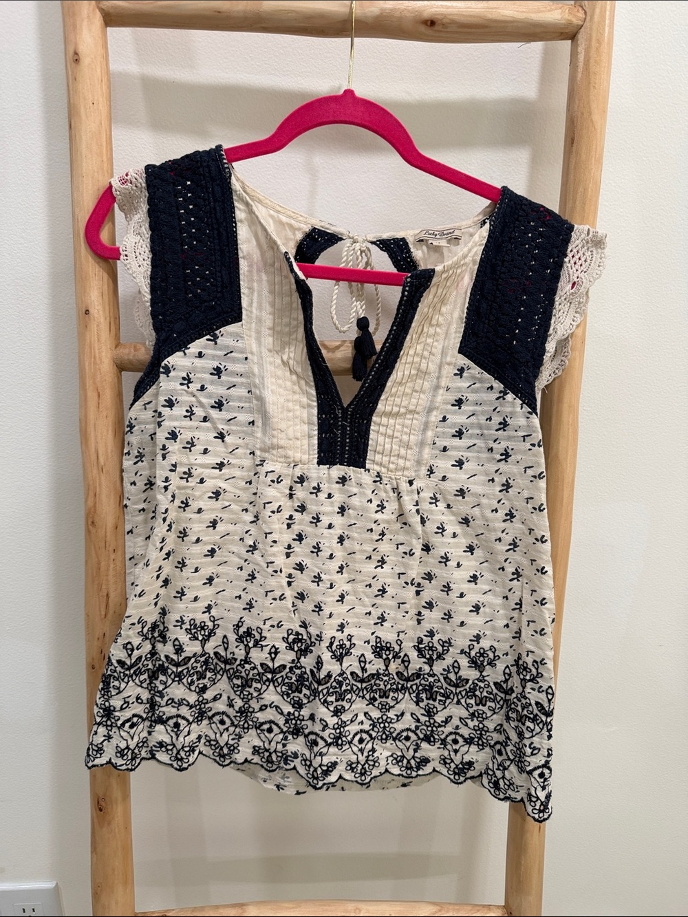 Lucky Brand Embroidered Cream & Navy Cotton Tank Top